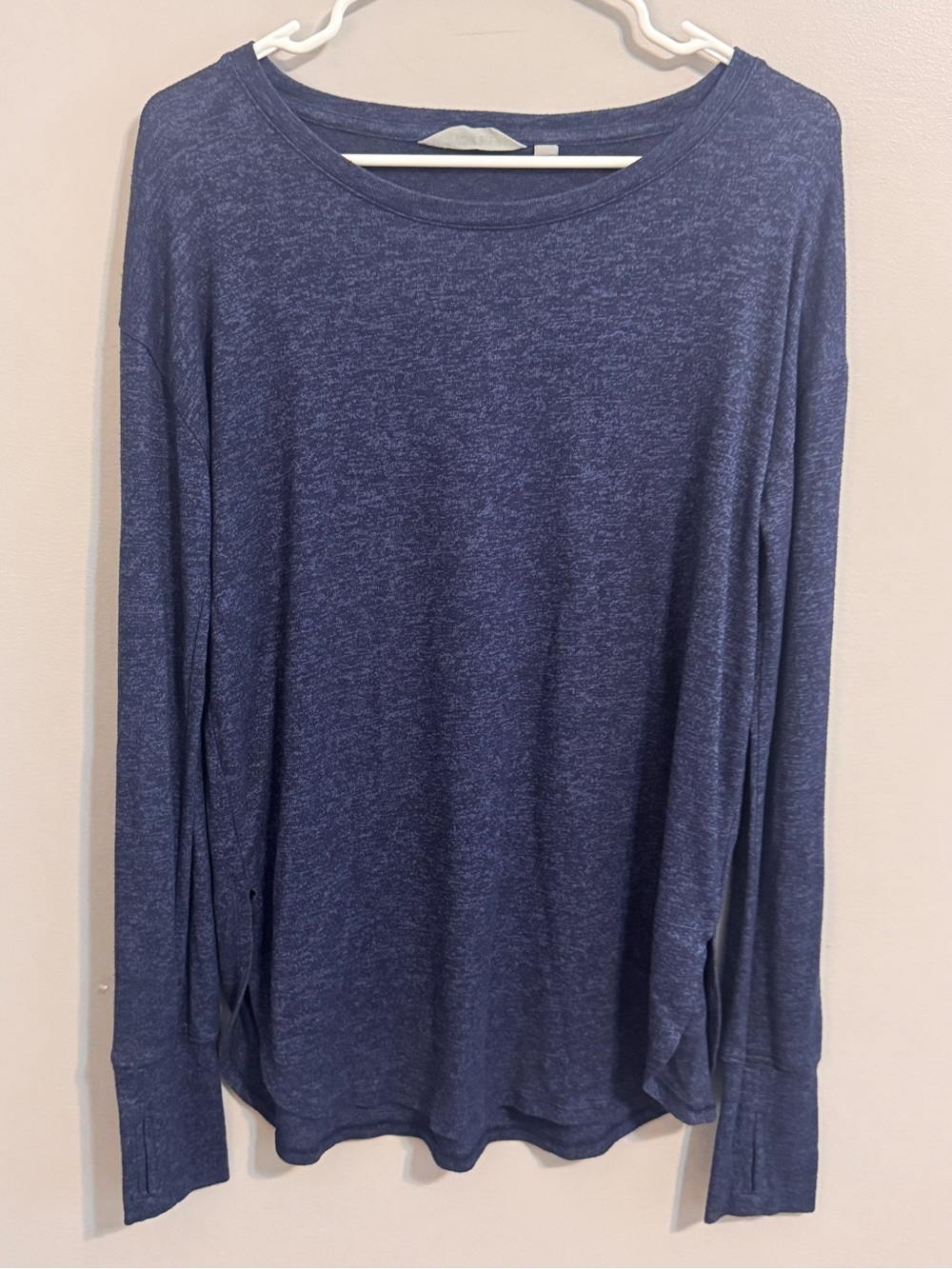Athleta Women’s Small Blue Heathered Long Sleeve Top Thumbholes Relaxed Fit